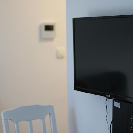 Delta Studio Apartman Podgorica Exterior foto
